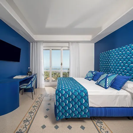 Caporivo Bed & Breakfast 3*
