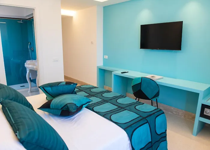 Alojamento de Acomodação e Pequeno-almoço Caporivo 3*